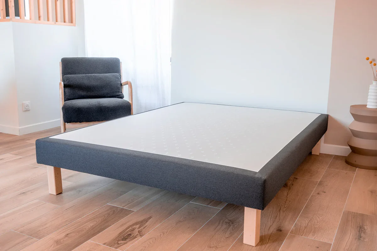 Bdreams, sommier tapissier Igor gris anthracite
